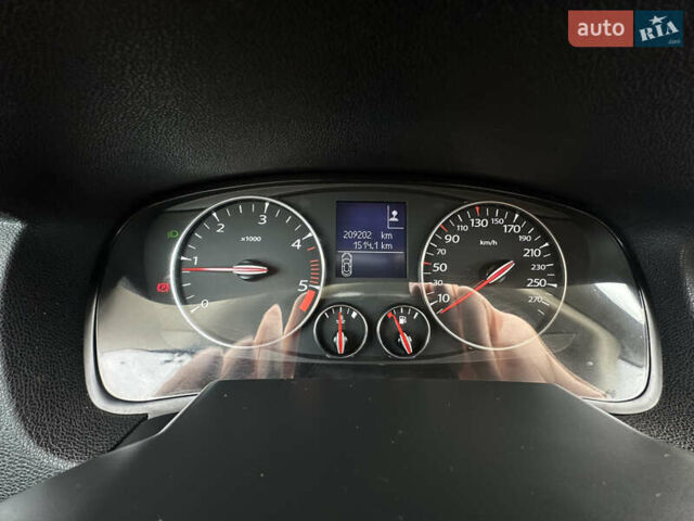 Белый Рено Лагуна, объемом двигателя 2 л и пробегом 209 тыс. км за 7700 $, фото 12 на Automoto.ua