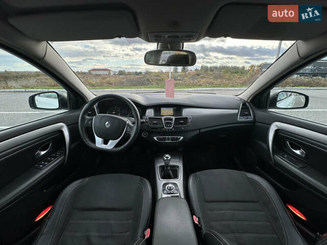 Белый Рено Лагуна, объемом двигателя 2 л и пробегом 209 тыс. км за 7700 $, фото 8 на Automoto.ua