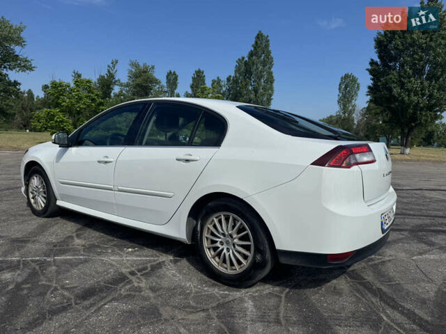 Білий Рено Лагуна, об'ємом двигуна 1.46 л та пробігом 225 тис. км за 6500 $, фото 18 на Automoto.ua