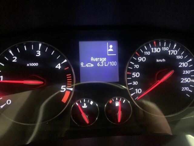 Белый Рено Лагуна, объемом двигателя 1.5 л и пробегом 255 тыс. км за 8200 $, фото 14 на Automoto.ua