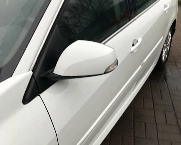 Білий Рено Лагуна, об'ємом двигуна 2 л та пробігом 318 тис. км за 7050 $, фото 14 на Automoto.ua