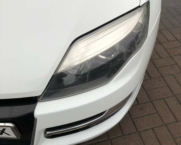 Білий Рено Лагуна, об'ємом двигуна 2 л та пробігом 318 тис. км за 7050 $, фото 3 на Automoto.ua