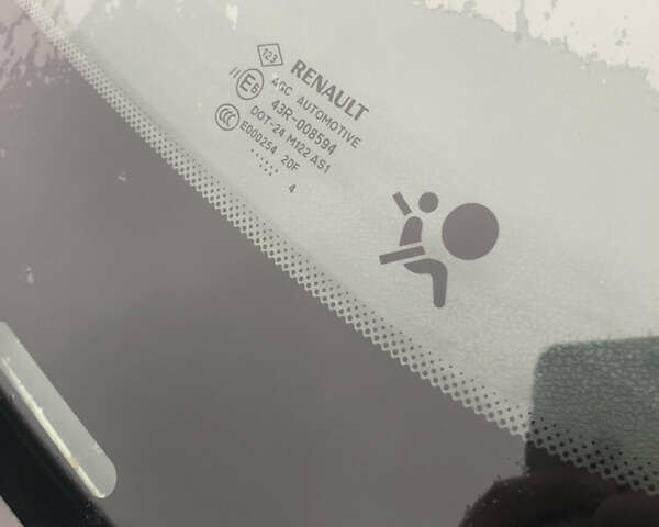 Білий Рено Лагуна, об'ємом двигуна 2 л та пробігом 318 тис. км за 7050 $, фото 17 на Automoto.ua