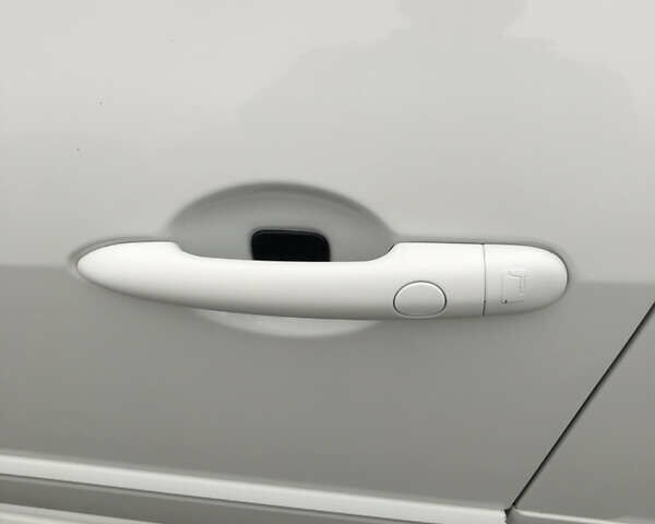 Білий Рено Лагуна, об'ємом двигуна 2 л та пробігом 318 тис. км за 7050 $, фото 15 на Automoto.ua