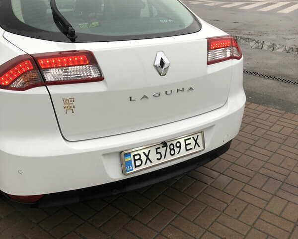 Білий Рено Лагуна, об'ємом двигуна 2 л та пробігом 318 тис. км за 7050 $, фото 22 на Automoto.ua
