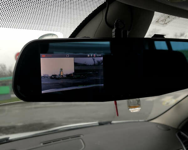 Білий Рено Лагуна, об'ємом двигуна 2 л та пробігом 318 тис. км за 7050 $, фото 36 на Automoto.ua