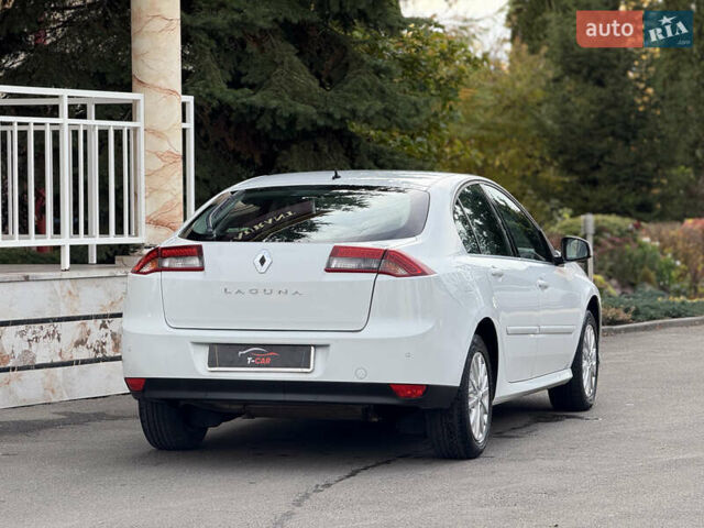Белый Рено Лагуна, объемом двигателя 2 л и пробегом 246 тыс. км за 7999 $, фото 9 на Automoto.ua