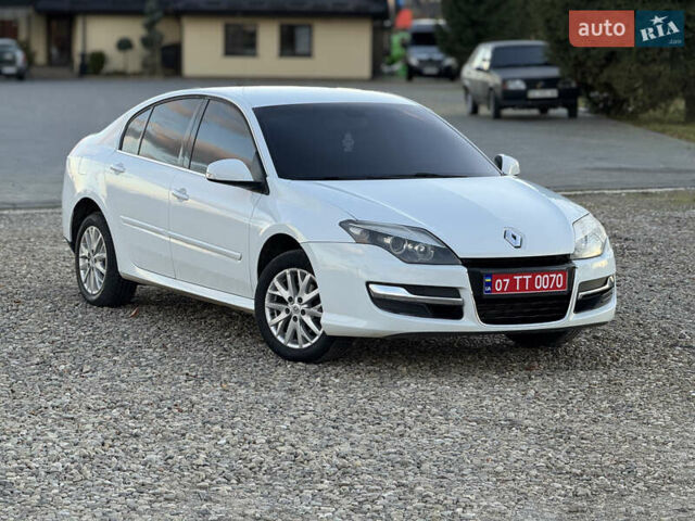 Рено Лагуна 2015 в Коломые на Automoto.ua Белый Рено Лагуна, объемом двигателя 0 л и пробегом 218 тыс. км за 7500 $, фото 4 на Automoto.ua