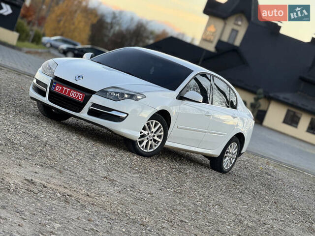 Рено Лагуна 2015 в Коломые на Automoto.ua Белый Рено Лагуна, объемом двигателя 0 л и пробегом 218 тыс. км за 7500 $, фото 15 на Automoto.ua