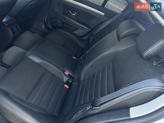 Рено Лагуна 2015 в Коломые на Automoto.ua Белый Рено Лагуна, объемом двигателя 0 л и пробегом 218 тыс. км за 7500 $, фото 46 на Automoto.ua