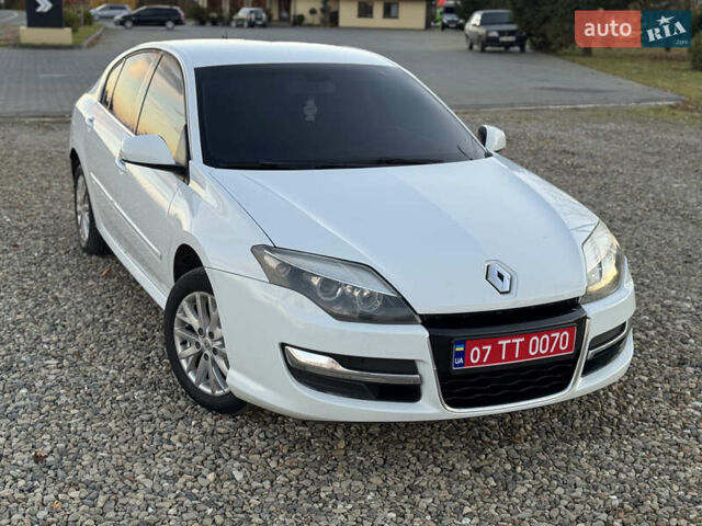 Рено Лагуна 2015 в Коломые на Automoto.ua Белый Рено Лагуна, объемом двигателя 0 л и пробегом 218 тыс. км за 7500 $, фото 6 на Automoto.ua