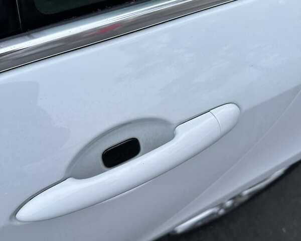 Белый Рено Лагуна, объемом двигателя 1.5 л и пробегом 243 тыс. км за 8400 $, фото 27 на Automoto.ua