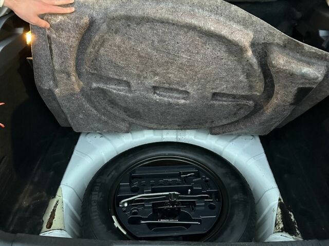 Белый Рено Лагуна, объемом двигателя 1.5 л и пробегом 220 тыс. км за 7500 $, фото 12 на Automoto.ua