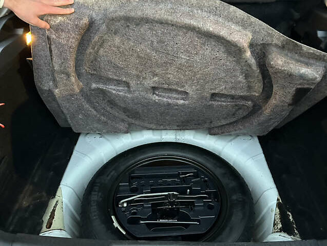 Белый Рено Лагуна, объемом двигателя 1.5 л и пробегом 220 тыс. км за 7500 $, фото 13 на Automoto.ua