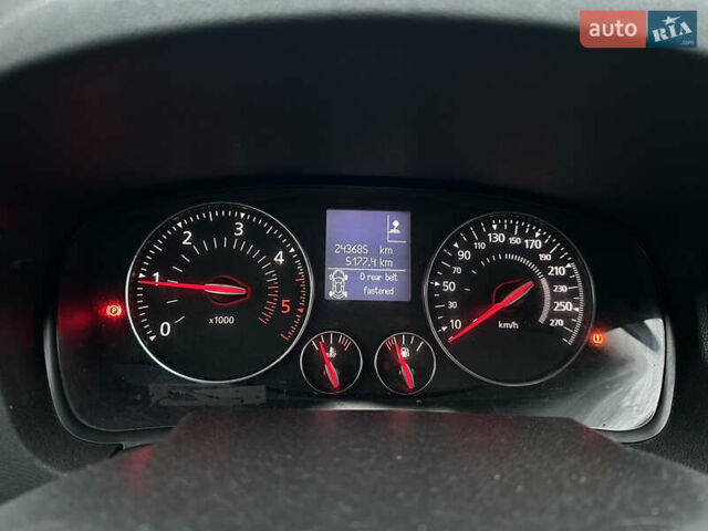 Белый Рено Лагуна, объемом двигателя 1.5 л и пробегом 243 тыс. км за 8400 $, фото 13 на Automoto.ua