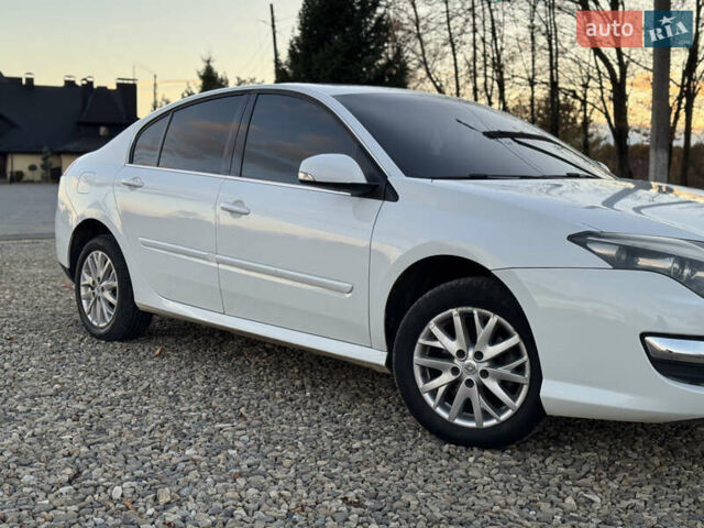 Рено Лагуна 2015 в Коломые на Automoto.ua Белый Рено Лагуна, объемом двигателя 0 л и пробегом 218 тыс. км за 7500 $, фото 12 на Automoto.ua