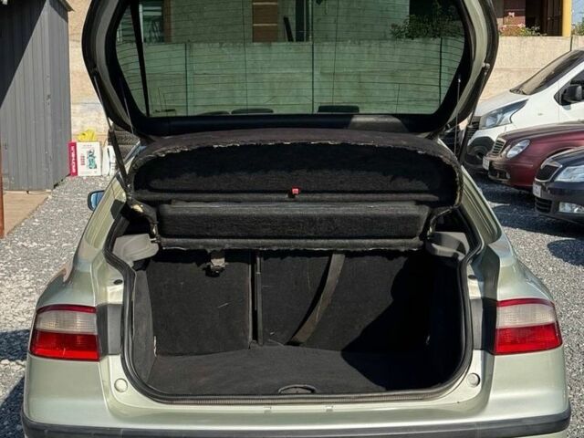 Бежевий Рено Лагуна, об'ємом двигуна 1.9 л та пробігом 321 тис. км за 3600 $, фото 4 на Automoto.ua