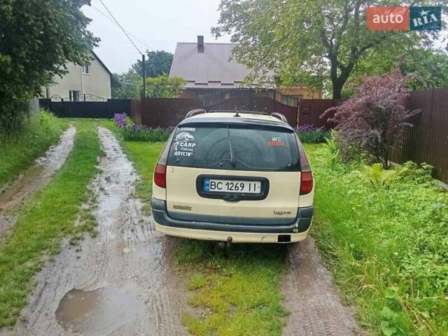 Бежевый Рено Лагуна, объемом двигателя 2.2 л и пробегом 150 тыс. км за 1700 $, фото 6 на Automoto.ua