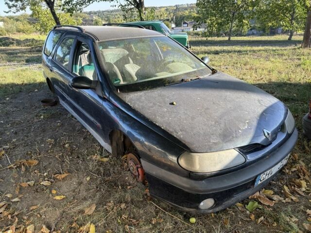 Бежевый Рено Лагуна, объемом двигателя 1.6 л и пробегом 100 тыс. км за 300 $, фото 2 на Automoto.ua