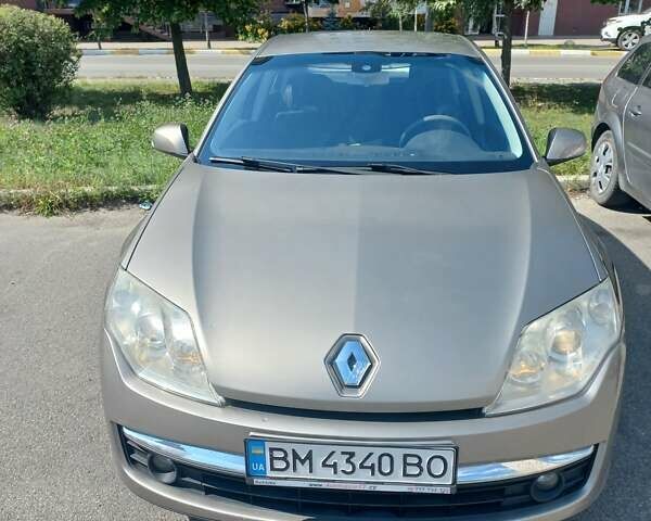 Бежевый Рено Лагуна, объемом двигателя 2 л и пробегом 276 тыс. км за 7500 $, фото 3 на Automoto.ua