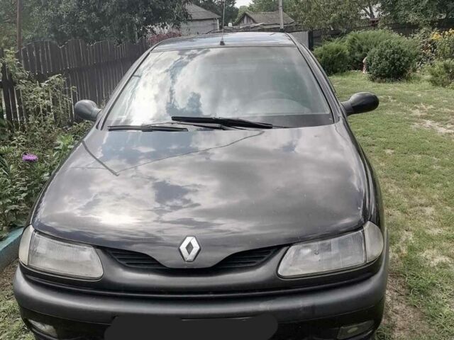 Черный Рено Лагуна, объемом двигателя 2 л и пробегом 270 тыс. км за 1800 $, фото 7 на Automoto.ua