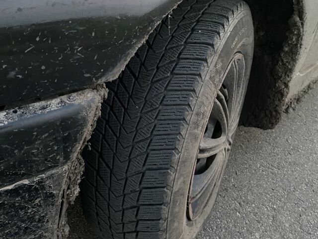 Чорний Рено Лагуна, об'ємом двигуна 1.8 л та пробігом 200 тис. км за 1200 $, фото 7 на Automoto.ua