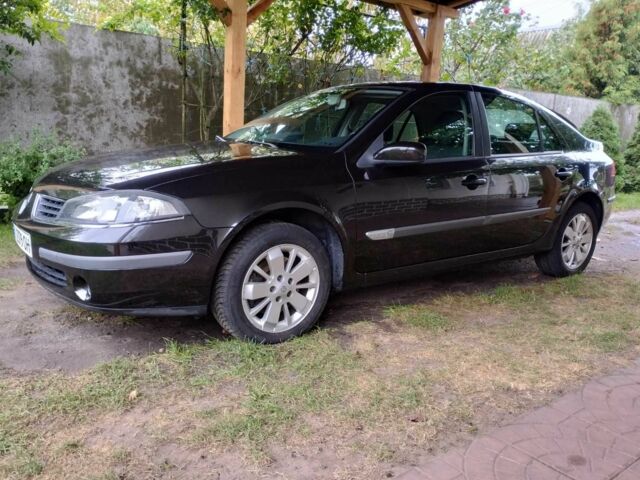 Черный Рено Лагуна, объемом двигателя 2 л и пробегом 173 тыс. км за 5200 $, фото 8 на Automoto.ua