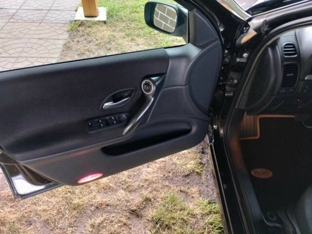 Черный Рено Лагуна, объемом двигателя 2 л и пробегом 173 тыс. км за 5200 $, фото 11 на Automoto.ua