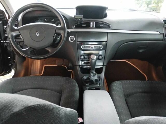 Черный Рено Лагуна, объемом двигателя 2 л и пробегом 173 тыс. км за 5200 $, фото 17 на Automoto.ua