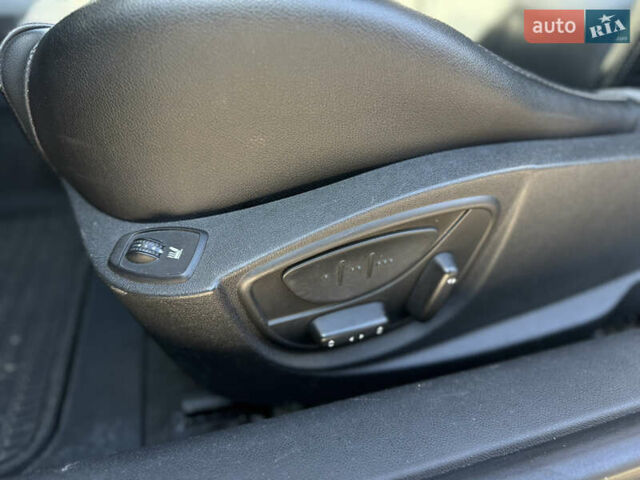 Черный Рено Лагуна, объемом двигателя 2 л и пробегом 284 тыс. км за 6990 $, фото 9 на Automoto.ua