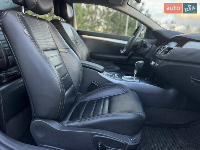 Черный Рено Лагуна, объемом двигателя 2 л и пробегом 284 тыс. км за 5990 $, фото 8 на Automoto.ua