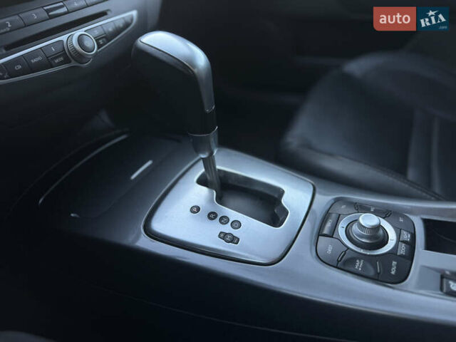 Черный Рено Лагуна, объемом двигателя 2 л и пробегом 284 тыс. км за 6490 $, фото 14 на Automoto.ua