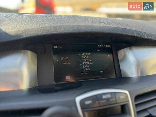 Черный Рено Лагуна, объемом двигателя 2 л и пробегом 284 тыс. км за 6990 $, фото 14 на Automoto.ua