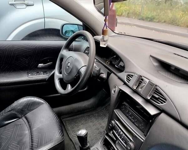 Черный Рено Лагуна, объемом двигателя 1.78 л и пробегом 300 тыс. км за 3000 $, фото 7 на Automoto.ua
