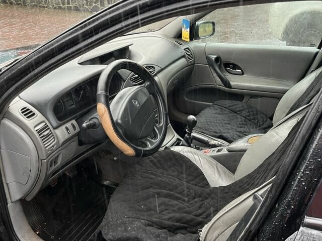 Черный Рено Лагуна, объемом двигателя 2.2 л и пробегом 248 тыс. км за 1300 $, фото 6 на Automoto.ua