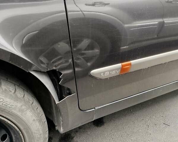 Черный Рено Лагуна, объемом двигателя 1.78 л и пробегом 300 тыс. км за 3000 $, фото 4 на Automoto.ua