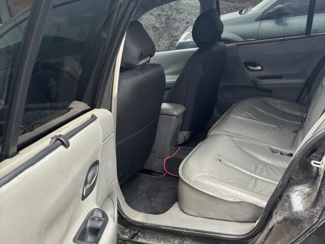 Черный Рено Лагуна, объемом двигателя 1.9 л и пробегом 350 тыс. км за 4000 $, фото 6 на Automoto.ua