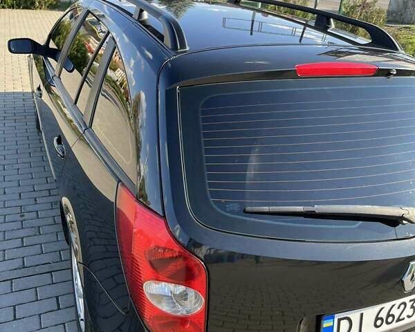 Рено Лагуна 2003 в Мукачеве на Automoto.ua Черный Рено Лагуна, объемом двигателя 1.8 л и пробегом 210 тыс. км за 3200 $, фото 1 на Automoto.ua