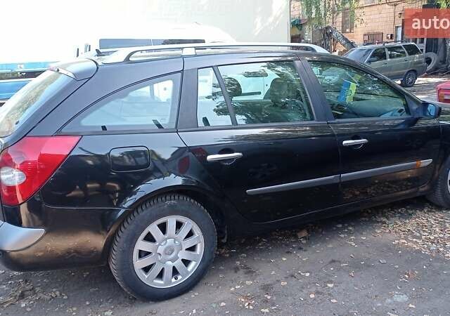 Черный Рено Лагуна, объемом двигателя 2.19 л и пробегом 264 тыс. км за 3850 $, фото 8 на Automoto.ua