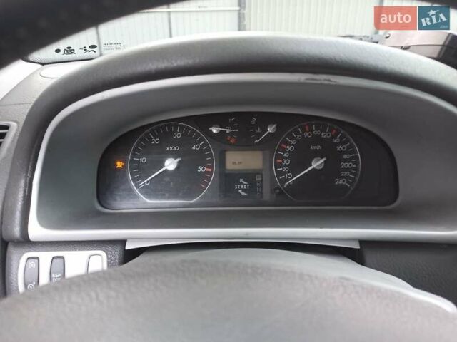 Черный Рено Лагуна, объемом двигателя 2.19 л и пробегом 420 тыс. км за 4000 $, фото 1 на Automoto.ua