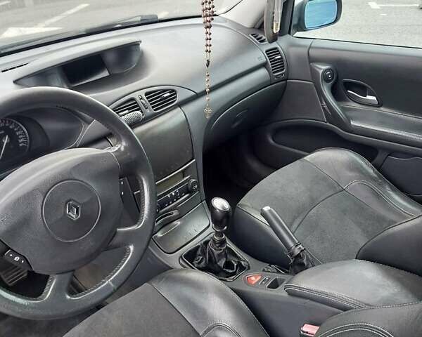 Черный Рено Лагуна, объемом двигателя 2 л и пробегом 327 тыс. км за 3500 $, фото 14 на Automoto.ua