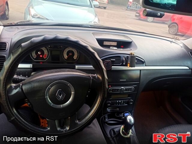 Черный Рено Лагуна, объемом двигателя 2 л и пробегом 222 тыс. км за 4400 $, фото 7 на Automoto.ua