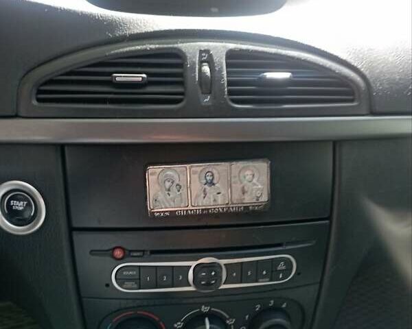 Черный Рено Лагуна, объемом двигателя 1.59 л и пробегом 275 тыс. км за 3500 $, фото 22 на Automoto.ua