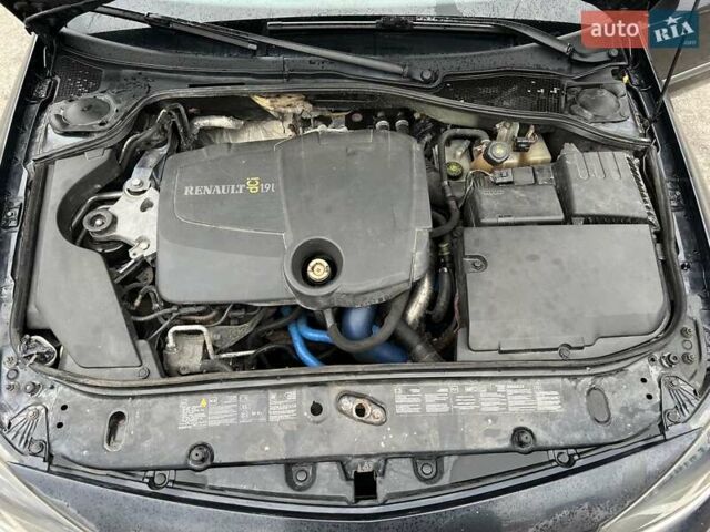 Черный Рено Лагуна, объемом двигателя 1.9 л и пробегом 293 тыс. км за 4500 $, фото 10 на Automoto.ua