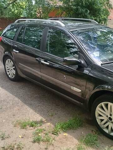 Черный Рено Лагуна, объемом двигателя 2.02 л и пробегом 265 тыс. км за 4800 $, фото 13 на Automoto.ua