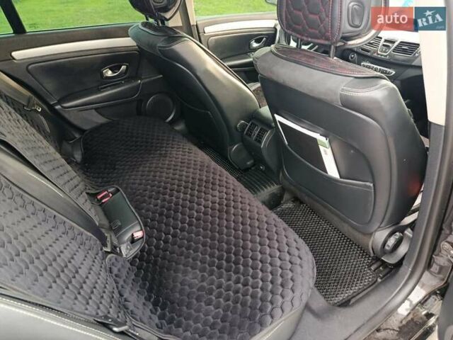 Черный Рено Лагуна, объемом двигателя 2 л и пробегом 262 тыс. км за 5500 $, фото 11 на Automoto.ua