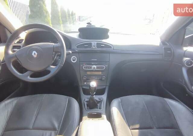 Черный Рено Лагуна, объемом двигателя 2 л и пробегом 284 тыс. км за 4500 $, фото 23 на Automoto.ua