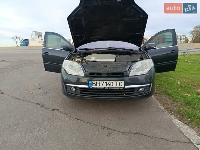 Черный Рено Лагуна, объемом двигателя 2 л и пробегом 262 тыс. км за 5500 $, фото 14 на Automoto.ua