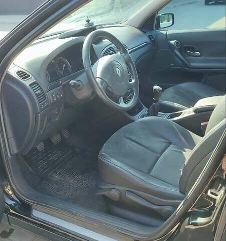 Черный Рено Лагуна, объемом двигателя 2 л и пробегом 284 тыс. км за 4500 $, фото 13 на Automoto.ua