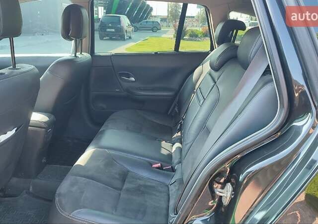 Черный Рено Лагуна, объемом двигателя 2 л и пробегом 284 тыс. км за 4500 $, фото 31 на Automoto.ua